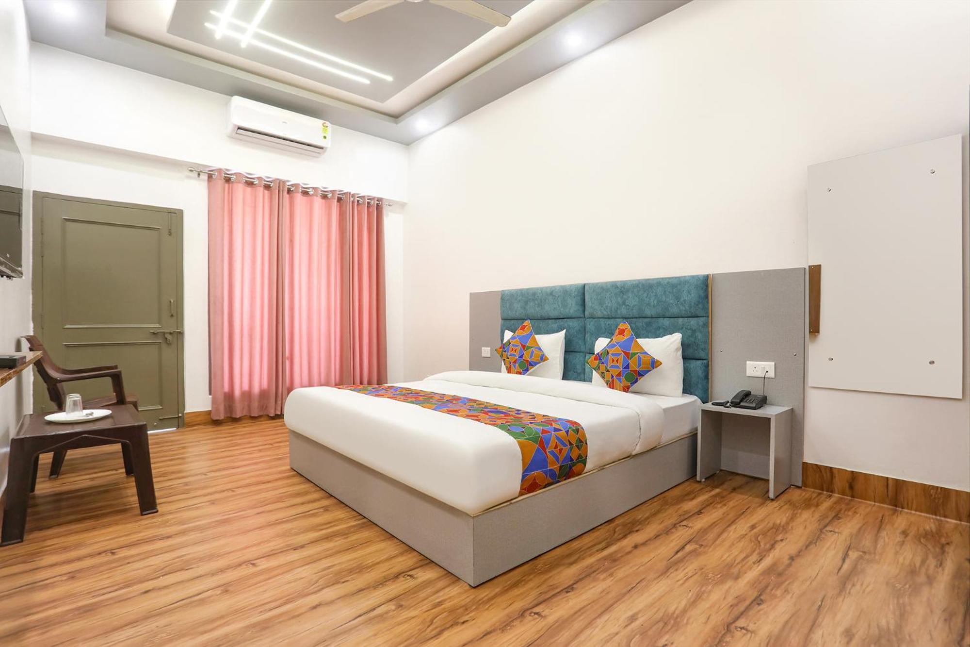 Fabhotel Villa The Suites อัลลอฮาบาด ภายนอก รูปภาพ